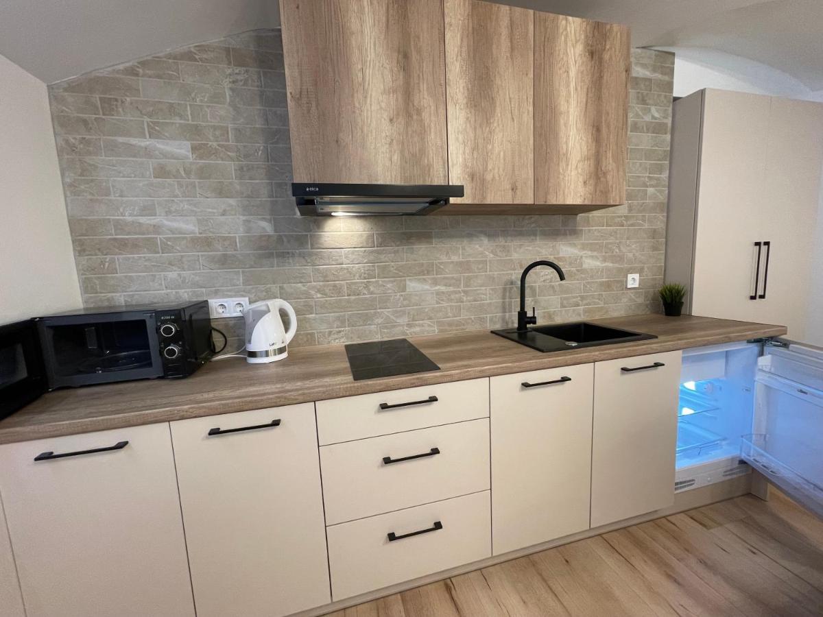 Modern Guest House In City Center I Room 1 VNO Exterior foto